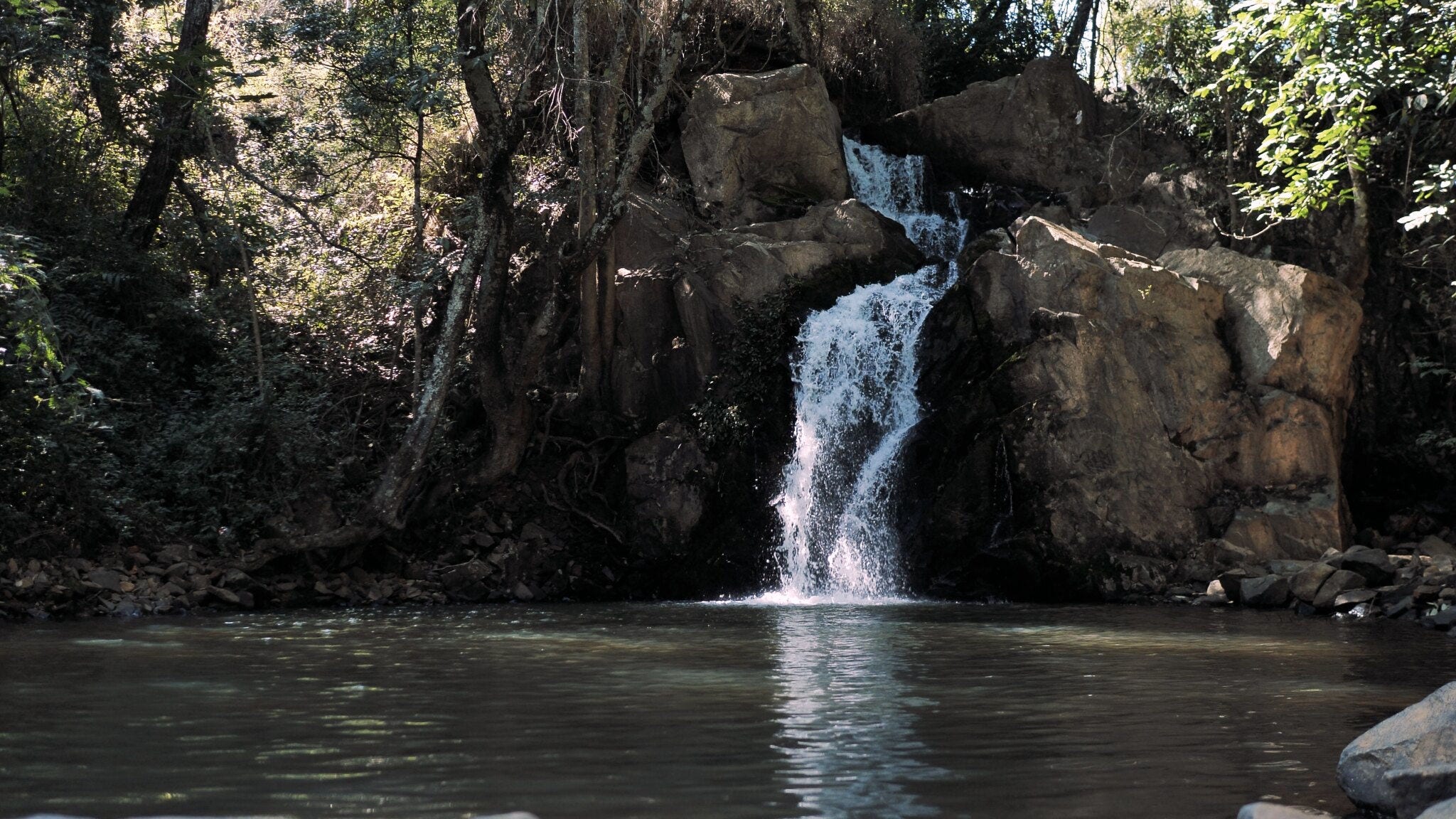 Cachoeira no Charneca é um dos cenários mostrados no média-metragem de Elizabete