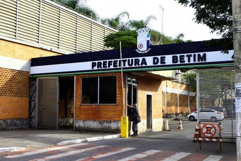A sede da Prefeitura de Betim fica na rua Pará de Minas, 640, no bairro Brasileia