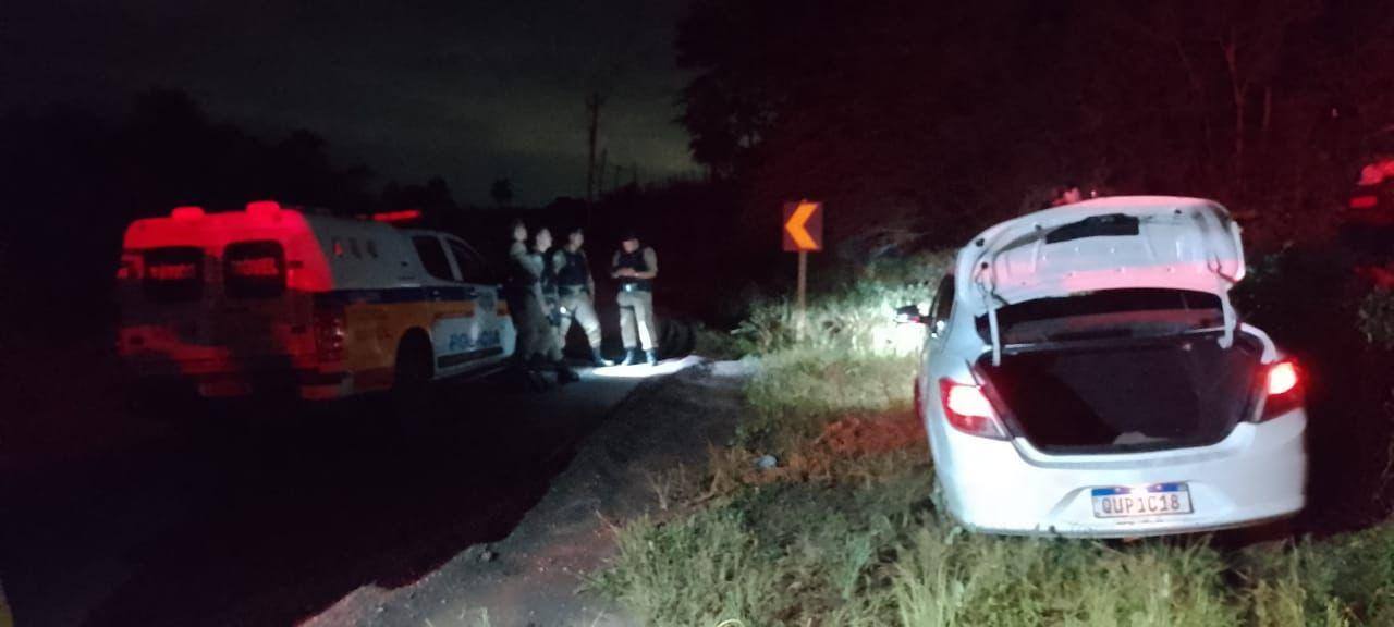 Policiais do 33º Batalhão conseguiram recuperar o carro, que tinha sido roubado no bairro Brasileia, em Betim