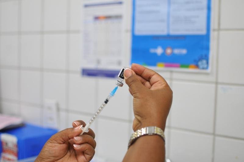 Entre 21 de outubro e 4 de novembro, a campanha em Betim aplicou 10.961 doses de vacinas