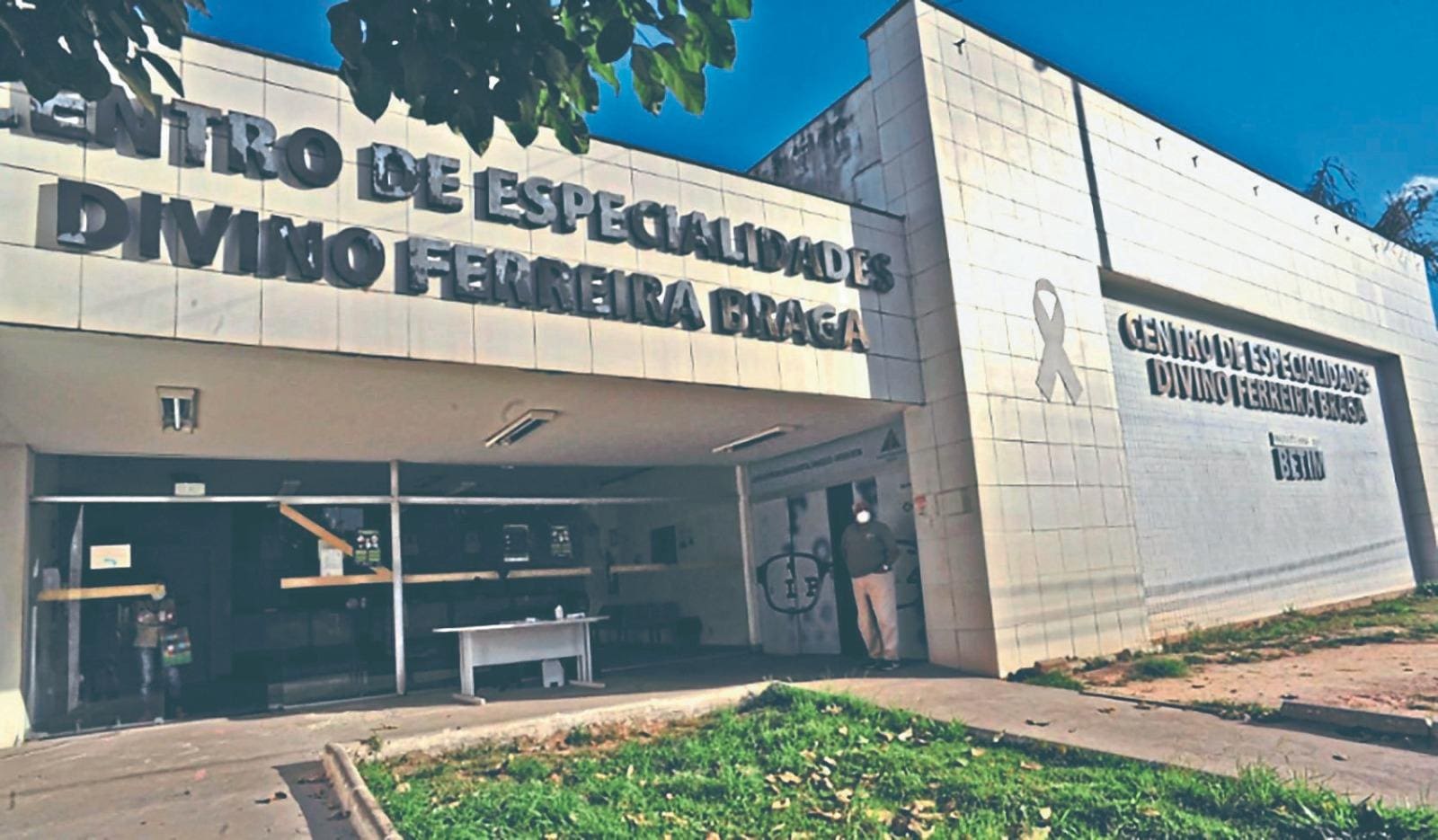 Realizadas no Centro de Especialidades Divino Ferreira Braga, as cirurgias são ambulatoriais, com aplicação de anestesia local e sem necessidade de internação