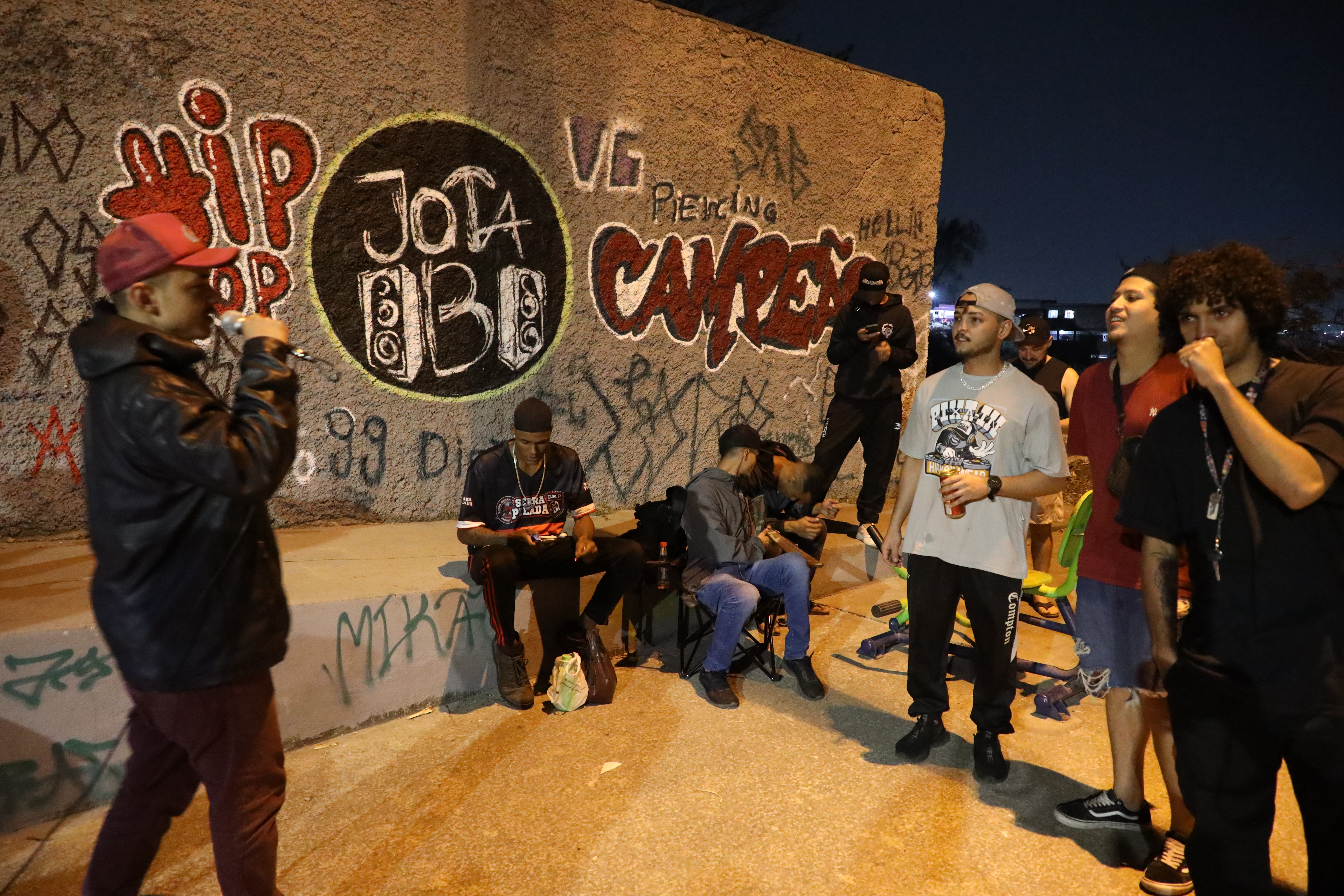 Encontros são realizados na praça do bairro Jardim Brasília