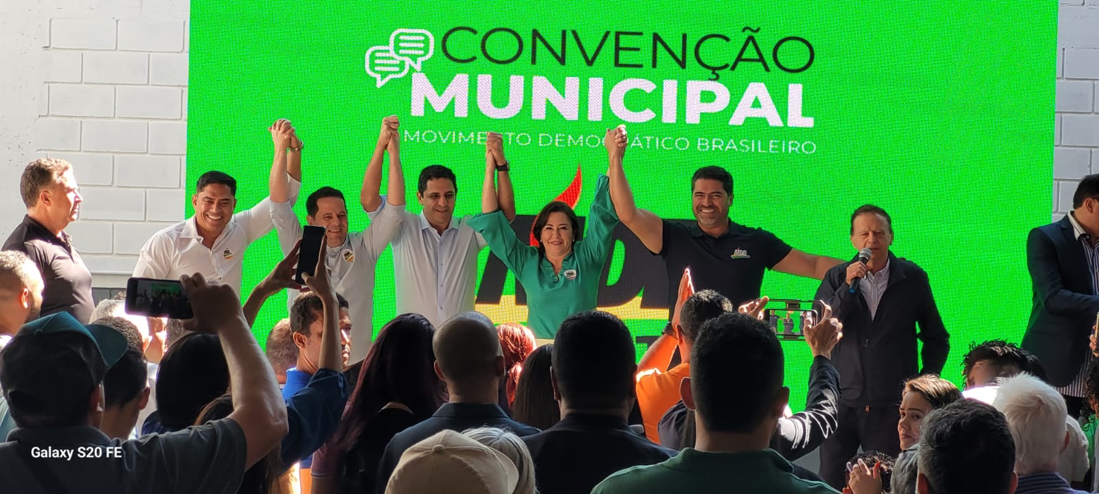 Evento, realizado neste sábado (20),  reuniu cerca de 500 em um galpão no bairro Brasileia