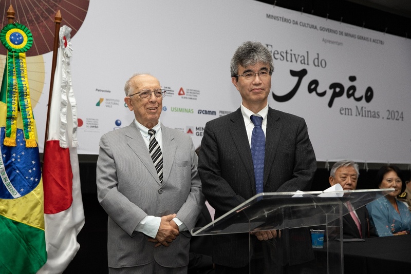 Assinatura de contrato aconteceu nesta sexta (1º) em solenidade no Expominas, em Belo Horizonte